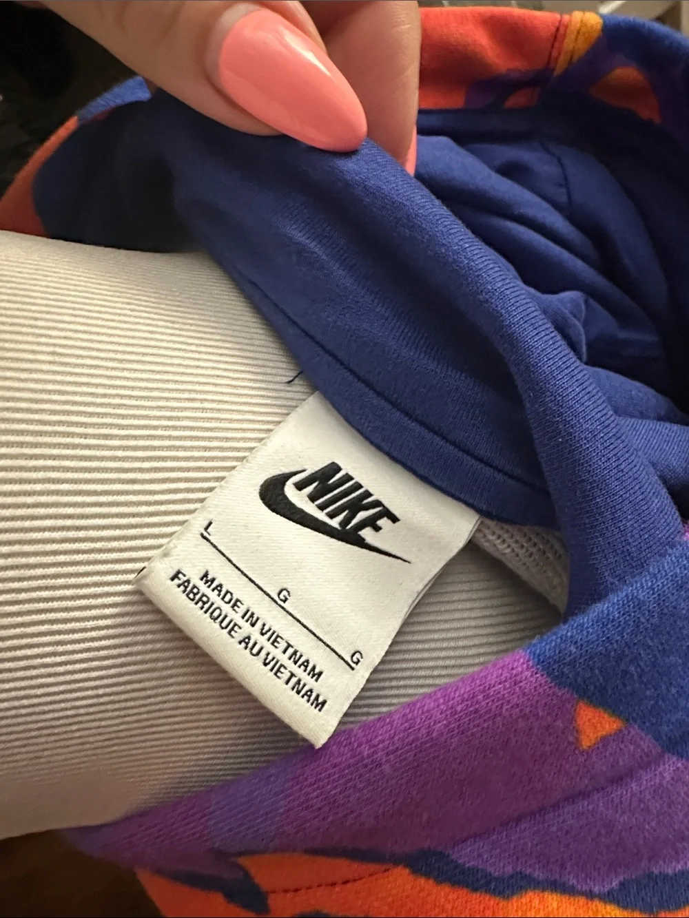 Nike Men’s Purple & Orange Camo Hoodie Sweater